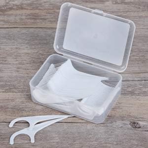 FAMILIFE Floss Picks, 240 Count Unflavored Dental Floss Picks with 4 Travel Handy Cases for Family