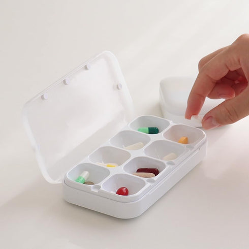Pillbox 8 DEFI Smart | Bluetooth Pill Organizer, Travel Medication Organizer & Daily Pill Case, Portable Medicine
