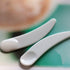 Onwon 100 PCS Mini Curved Cosmetic Scoop Makeup Mask Plastic Spoon (White)