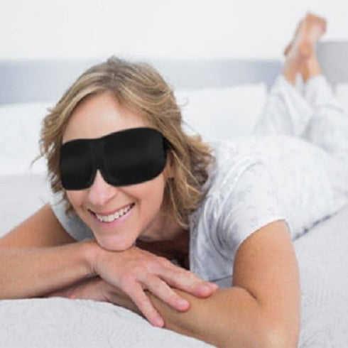 Bucky 40 Blinks No Pressure Beauty & Travel Eye Masks - Gray Dots