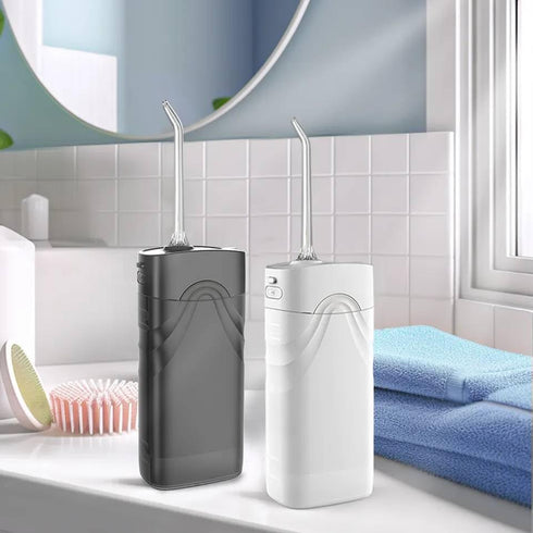 Water Flosser Multifunctional Rechargeable Portable Tooth Cleaner, 200 ml Telescopic Water Tank, 4 Tips