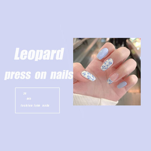 MISUD Medium Press on Nails Coffin, Cute Glossy Glue on Nails, Blue French Tip Artificial Nails, 24pcs