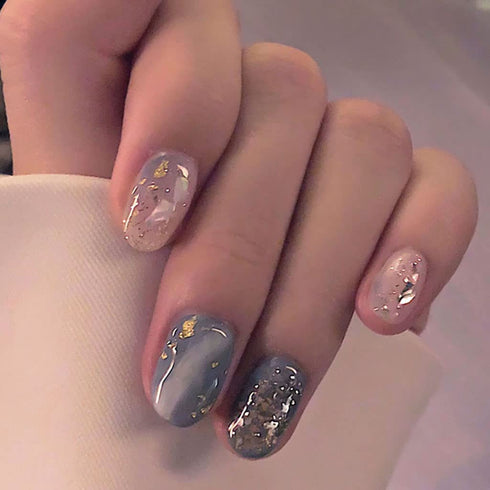 RikView Luxury Glitter Glossy Oval Short Fake Nails, Press on Full Cover Acrylic Nails for Women and Girls, 24PCS