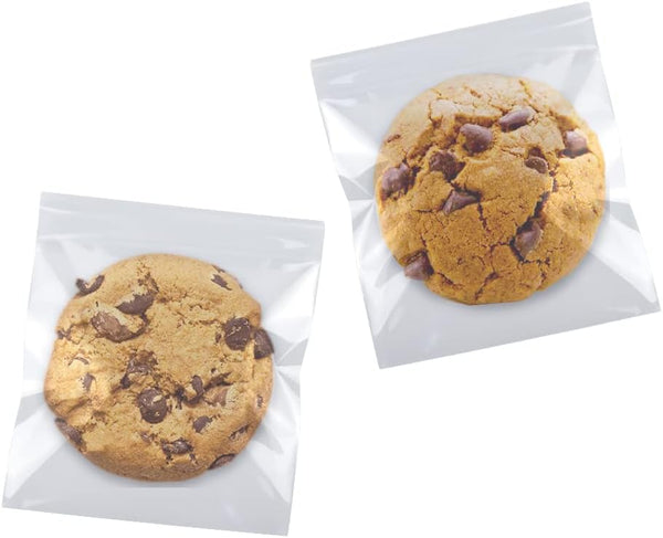 SUREHOME 200 Pcs Cookie Bags, 5X6 In Clear Cellophane Self Adhesive Bags for Treat Gift Giving, Resealable