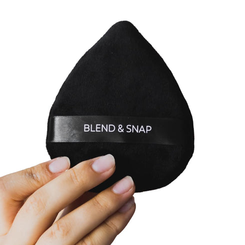 BLEND & SNAP Large Velour Triangle Makeup Puff for Flawless Coverage, Blotting Sponge for Foundation & Concealer