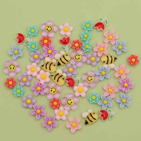 Pack of 250pcs Cute 3D Nail Charms for Acrylic Nails, Flower Bee Pineapple Bear Charms for Nail Art Decorations