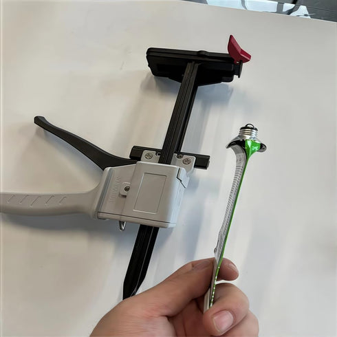 YiJAYiCAMA 704 Toothpaste Tube Glue Gun, Tube Squeezing Machine Dispenser Glue Gun, Universal Manual Glue Gun Extruder