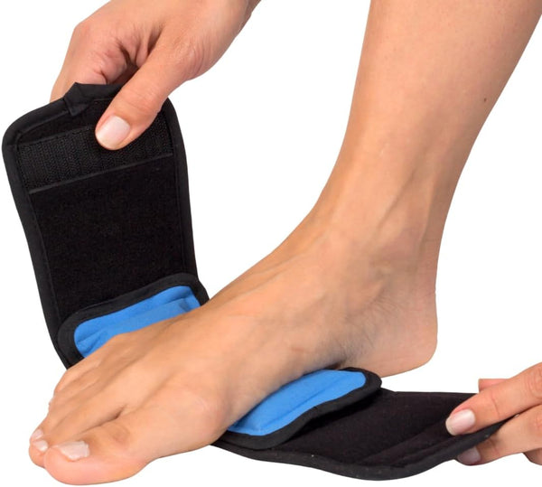 NatraCure Ice Pack for Injuries, Small Reusable Wrist Wraps for Pain Relief, Gel Ice Pack with 14" Strap