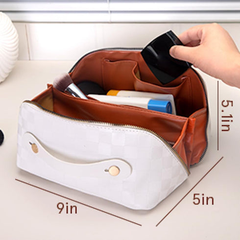 Large Capacity Brown Checkered Makeup Bag, Portable Open-Flat Toiletry Organizer for Women with Divider Pouch