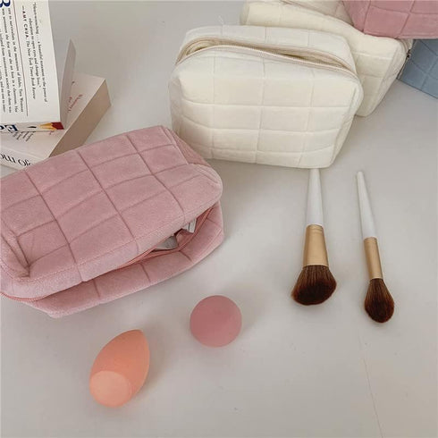 XPONNI Small Cute Y2K Cosmetic Bag, Aesthetic Makeup Bag for Purse, Pink