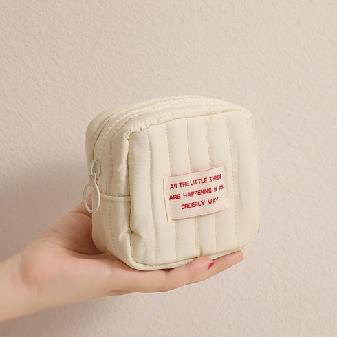 Small Makeup Bag - Quilted Travel Cosmetic Organizer in White Square Pouch with Zipper, Cute Toiletry Bag for Women