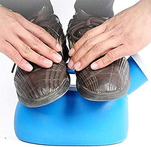 Urinals for Men, Spill Proof Portable Urine Bottle, 70 oz/2000 ml, Reusable Thick Plastic Pee Urinal