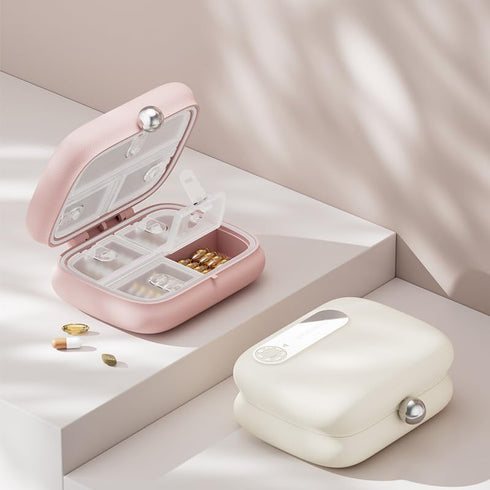 Pwhite 7-Compartment Portable Pill Organizer, Mini Travel Case Moisture-Proof Medication Organizer for Vitamins