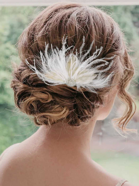 Latious Wedding Bride Flapper Feather Hair Comb with White Crystal, 1920s Hair Clip Fascinator for Women