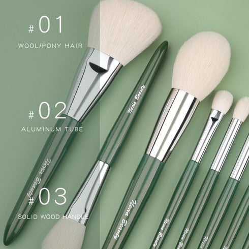 Natural Goat Hair Makeup Brushes Set, 9 Piece Face and Eye Brush Set for Travel Makeup