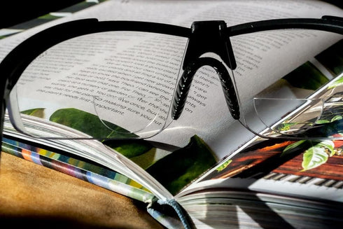 StickTite Lenses Small 28mm Stick-On Bifocal Lens, Convert Sunglasses into Magnified Reading Glasses