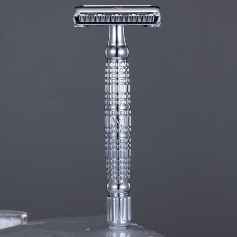 VIKINGS BLADE Double Edge Safety Razor for Men + 5 Swedish Steel Blades + Luxury Case