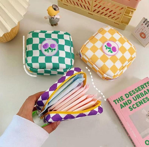 LIJX Sanitary Pad Storage Bag Portable Reusable Menstrual Pads Bags Tampon Storage Pouch for Women Napkin Storage Bag