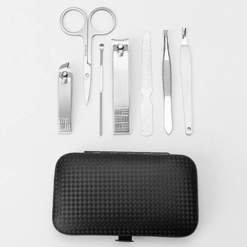 Manicure Set Nail Clippers Pedicure Kit,7 In 1 Pieces Stainless Steel Manicure Kit,Personal Care Manicure Pedicure Set,Christmas Gift Patient Nail Care Tools Luxurious Travel Case Sliver