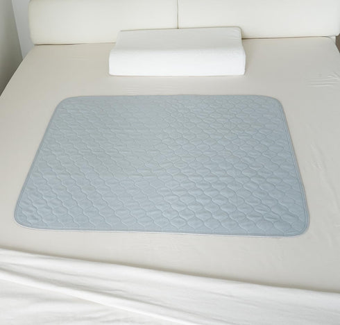 Pack of 2 Careboree Soft-Brushed Absorbent Washable Incontinence Underpads Leakproof Pee Pads