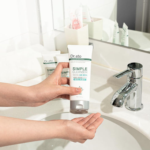 Simple Cleanser for Dry and Sensitive Skin - Hypoallergenic Moisturizing and Soothing Korean Skincare (3.38 Fl Oz)