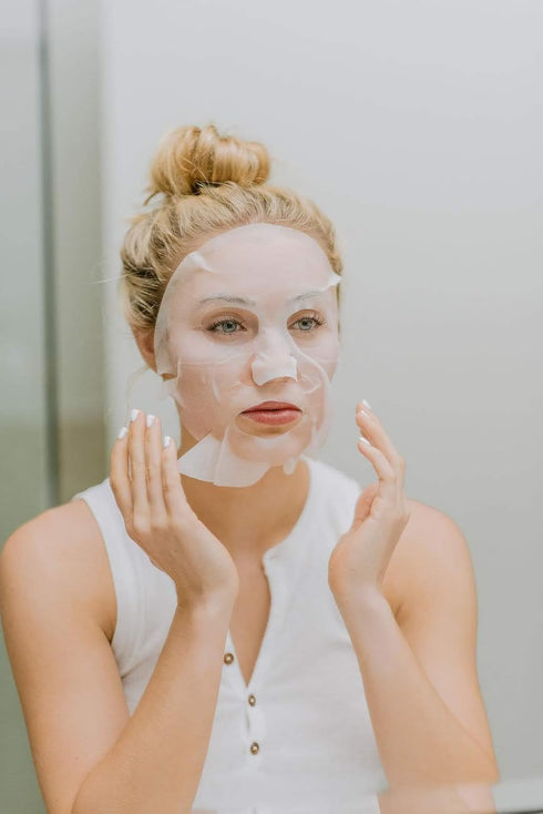 Karuna Skin Anti-Oxidant+ Sheet Masks, 4 Sheets Pack, Moisturizing Face Masks with Green Tea, Licorice & Chrysanthellum