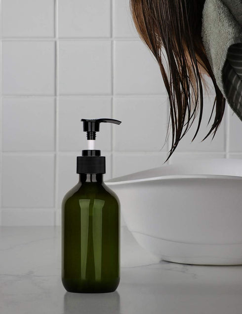 Yebeauty 10oz/300ml Pump Bottle Dispenser, Empty Plastic Refillable Soap Shampoo Containers, 2-Pack Green