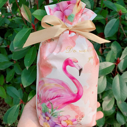 Elwish 24pcs Plastic Drawstring Flamingo Treat Bags for Birthday Party, Wedding, Baby & Bridal Showers