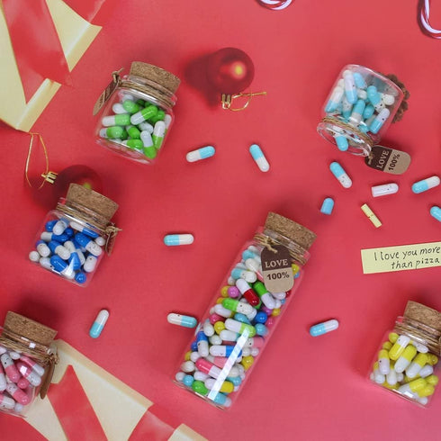 Infmetry Valentines Day Gifts, Capsule Notes Pills in Glass Bottle, Letter Messages for Couples, 25pcs Yellow