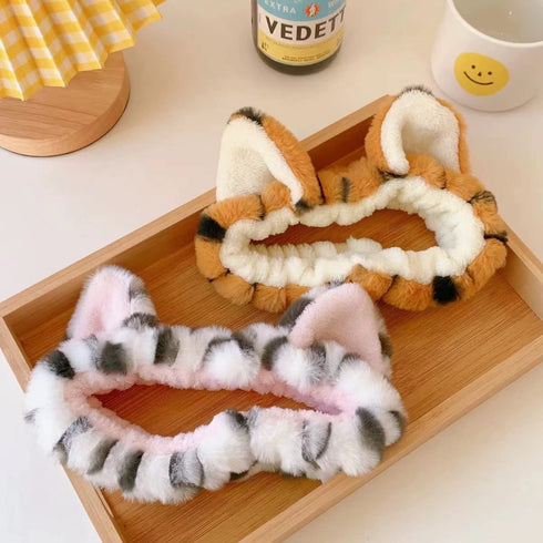 2 PCS Women Animal Ear Tiger Print Fuzzy Hairband, Elastic Stretch Head Wrap for Skincare Spa