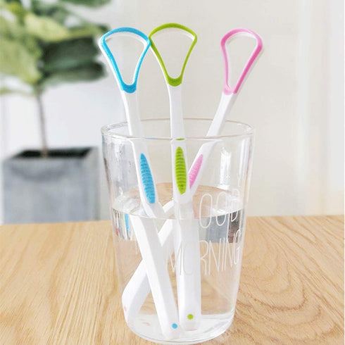 Tongue Scraper Cleaner, 100% BPA Free with Travel Handy Case for Adults and Kids, 4 Pack for Healthy Oral Care