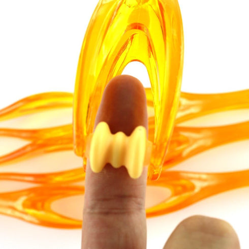 YPY 2 Pieces Orange Finger Joints Massager Handheld Blood Circulation Tool, Stress Relief Plastic Care