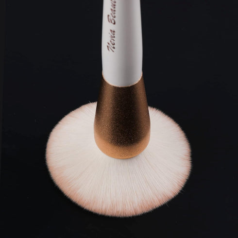 Makeup Brushes Set, EVRCHGIEA 12pcs Premium Brushes for Eye Shadow, Eyebrows, Foundation, White Travel Makeup Set