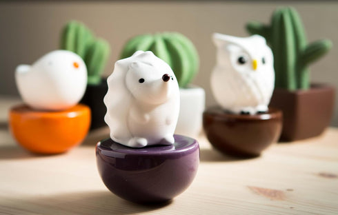 Spiky Hedgehog Non-Electric Ceramic Diffusers for Essential Oils, White Ceramic for Car or Desk Decor