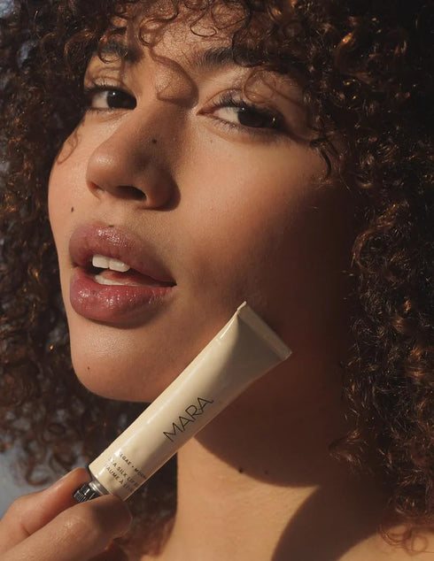 MARA - Natural Sea Silk Lip Balm with Algae + Moringa, Non-Toxic, Plant-Based Skin Care, Moisturize, Plump + Soothe Dry