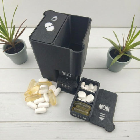 stazuvrt 7 3 Weekly Pill Organizer, Day Pill Box with Times a Day AM PM Compartments, Large Capacity Removable Drawers