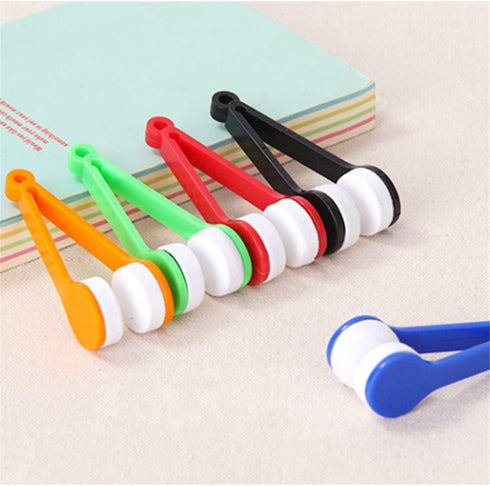 LERORO 12 Pcs Mini Microfiber Glasses Cleaner, Soft Brush Cleaning Tool, Eyeglass Cleaner Clip (Random Color)