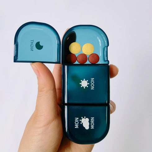 wowotaoo 7 3 Day Weekly Pill Organizer - Times a Day, Waterproof Travel Pill Box for Vitamins & Fish Oil