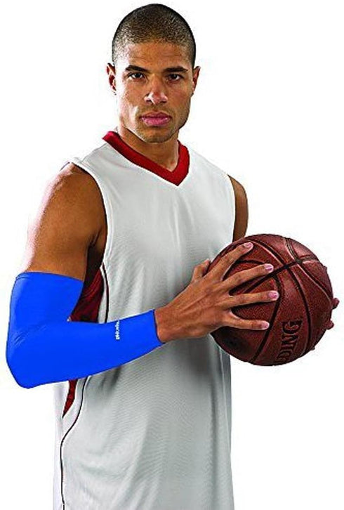 Mueller Sports Medicine Performance Sleeve for Men and Women