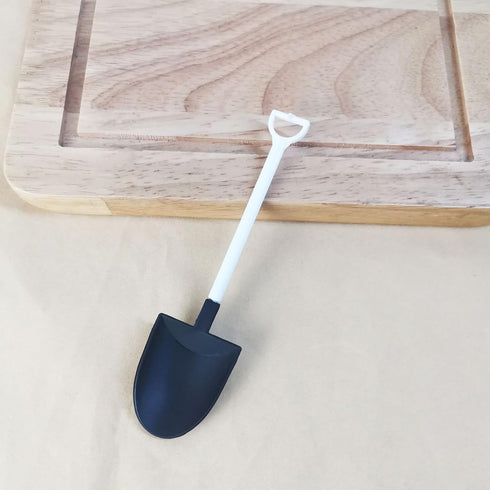LJJCSFF 20 PCS Black Shovel Spoons Dessert Mini Pudding Spoons Plastic Shovel Spoons Disposable Tiny Shovel Spoon