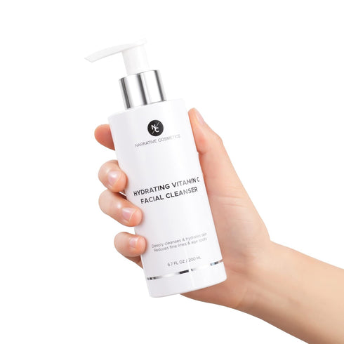 Vitamin C Face Wash Cleanser, Ultimate Water-Based Cleanser for Women, Anti-Aging, 6.7 Fl Oz (200ml)