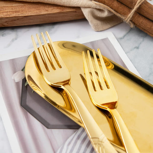 DaYammi 150 Pack Gold Disposable Silverware Plastic Gold Cutlery Set - 50 Forks, 50 Knives, 50 Spoons - Gold Disposable Utensils Set Heavy Duty Plastic Flatware for Party, Weddings, Birthday, Dinners by DaYammi