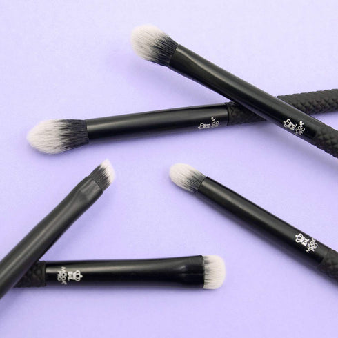MODA Pro Deluxe Eye Makeup Brush Kit, 5pc Includes Shader, Crease, Detail, Smudger, Liner Brushes (Black)