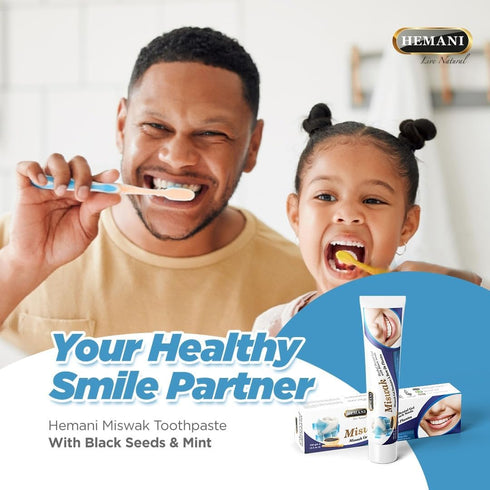Hemani Meswak Toothpaste 100g, Fluoride Free Natural Toothpaste for Oral and Gum Hygiene, Also Known as Miswak