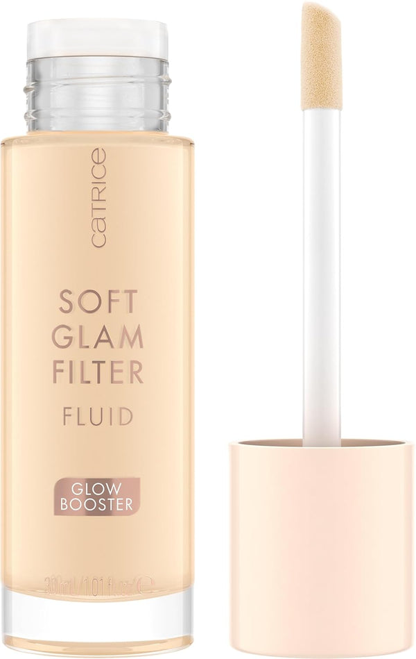 Catrice Soft Glam Filter Fluid, Luminous Makeup Base & Highlighter, Vegan & Cruelty Free (02 | Fair)