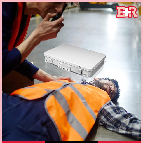 No.36 14 10 2.5 Ever Ready First Aid Metal Case, x x