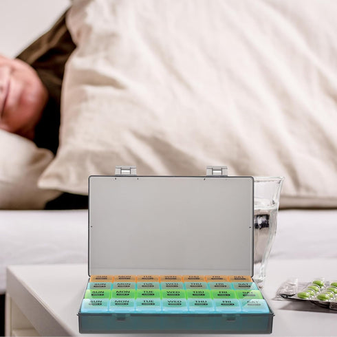 HEATSHAKING 28 Large Capacity Weekly Pill Organizer with Compartments, Portable Multi-Grid Medicine Dispenser