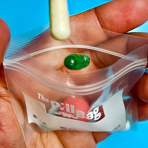 The Pill Bag Gummies 100 Count | Medicine Pill Organizer with Labels for AM/PM | Resealable Disposable Pill Pouches