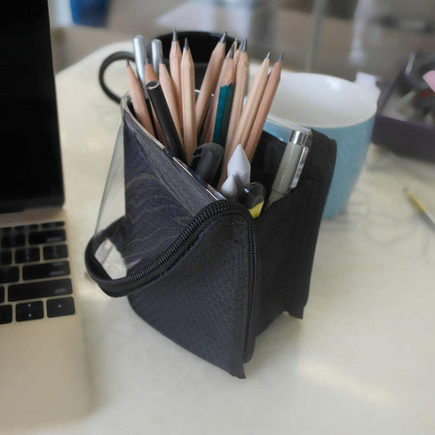 ANEMEL Black Travel Makeup Brush Holder 2-Pack, Clear Plastic Cosmetic Zipper Pouch, Portable Waterproof Organizer