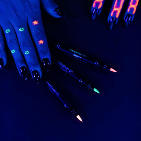 FMU Beauty UFO Body Art Stamp + Pen Liner for Colorful Festival Makeup (Happy Place - Green Smiley)